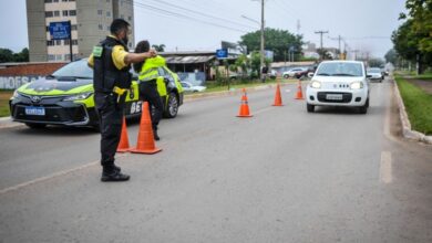 Trânsito nos dias de comemoração do 64º aniversário de Brasília