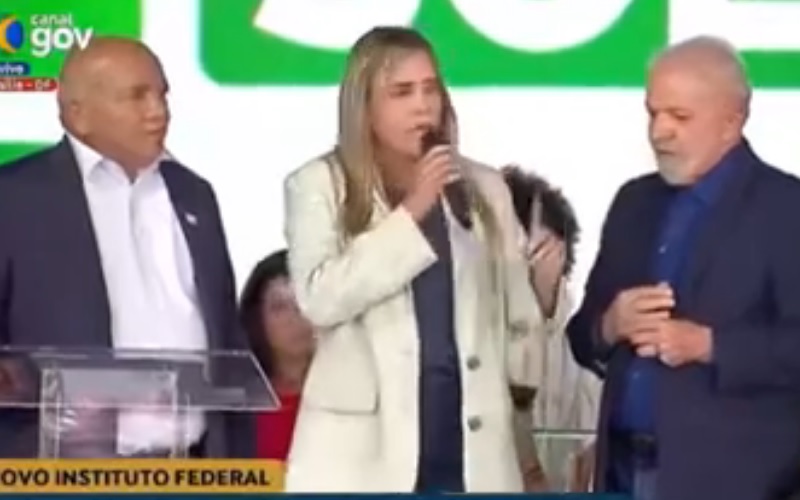 Celina Leão é vaiada no Sol Nascente, mas Lula da Silva bate palmas