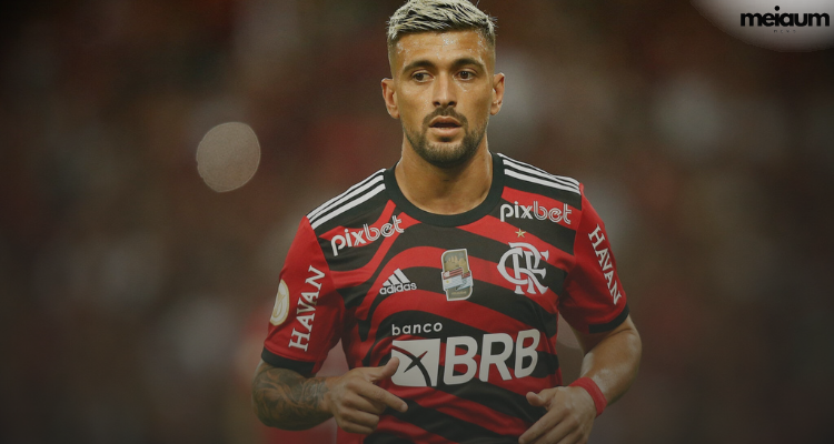 Flamengo e Arrascaeta discutem renovação de contrato