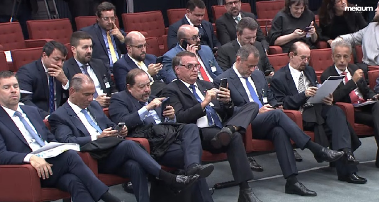 O SUPREMO TRIBUNAL FEDERAL(STF) JULGOU NESSA TERÇA-FEIRA(24) O EX-PRESIDENTE BOLSONARO