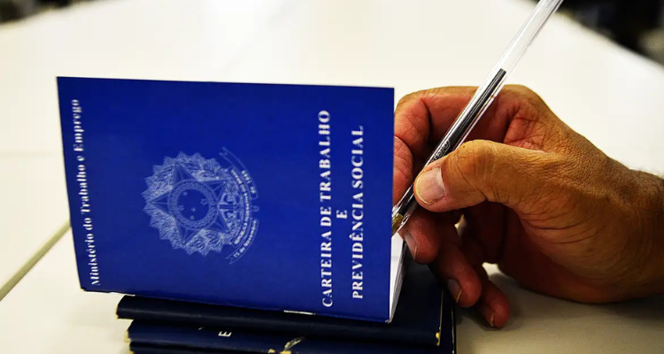taxa de desemprego Brasil IBGE