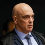 Moraes rejeita recurso de Bolsonaro e mantém condenação por trama golpista