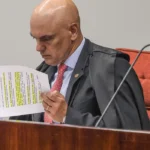 Alexandre de Moraes pressiona Executivo por andamento na extradição de Carla Zambelli