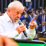 Desaprovação de Lula atinge 52,3%, aponta pesquisa AtlasIntel/Bloomberg divulgada em julho de 2026