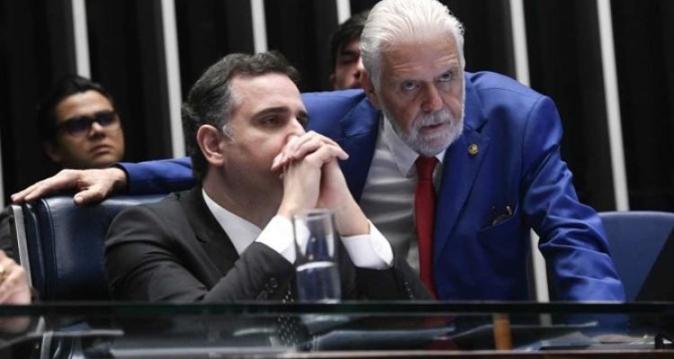 Emenda impede que decisões monocráticas suspendam a vigência de leis ou atos dos presidentes da República e do Legislativo