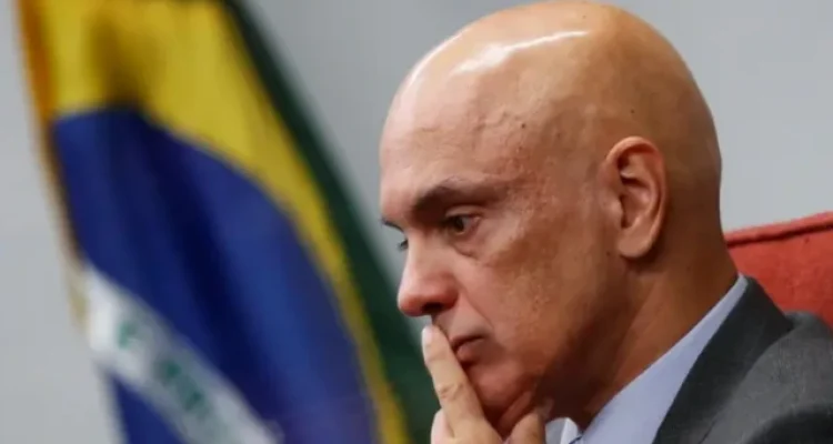 Inquérito analisa suposta atuação criminosa por parte do governador Ibaneis Rocha, do ex-ministro Anderson Torres e outros