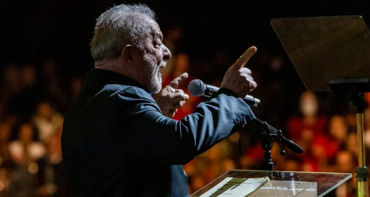 Governo Lula sofre derrota no Senado