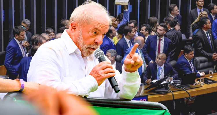 Desaprovação de Lula
