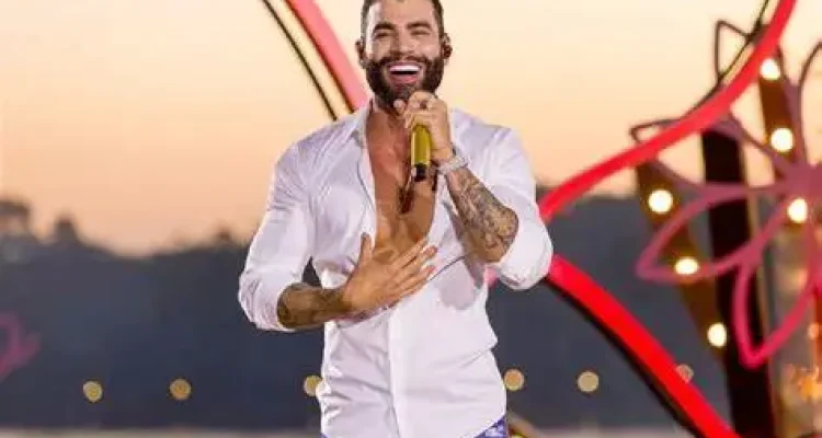 O cantor sertanejo Gusttavo Lima se colocou à disposição para concorrer ao cargo de presidente da República em 2026.