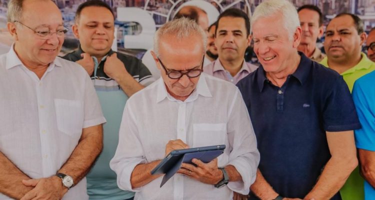 Sob a liderança do prefeito Cícero Lucena, foi oficializada nesta quinta-feira (24) a autorização para o início da primeira fase das intervenções na Avenida Hilton Souto Maior