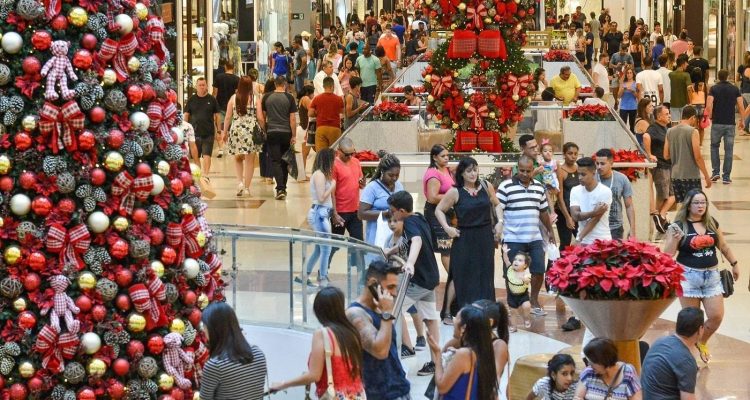 Confira o funcionamento do comércio durante o Natal no DF