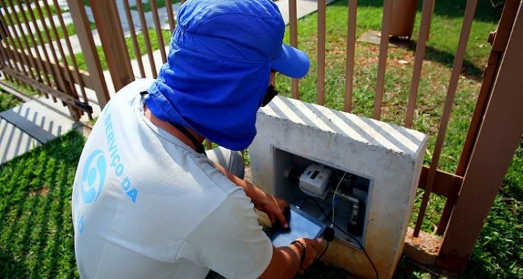 Moradores do Dorothy Stang começam a receber água potável