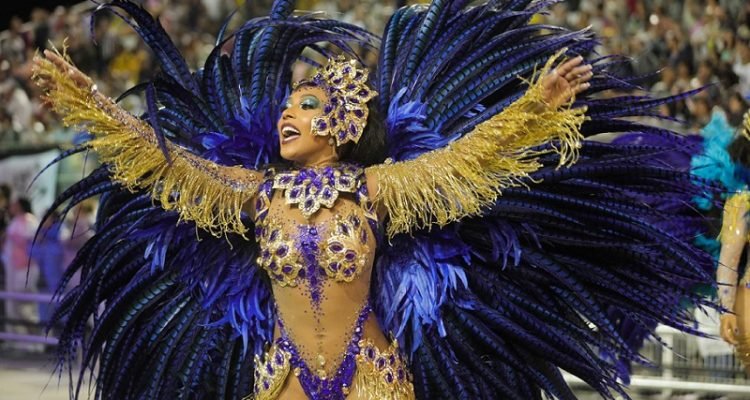 Embratur prevê 200 mil estrangeiros no Carnaval no Brasil