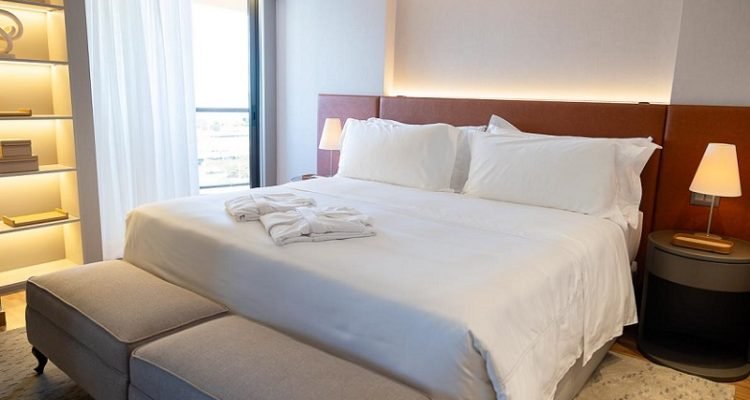 Carga tributária restaurantes, bares, lanchonetes e hotelaria