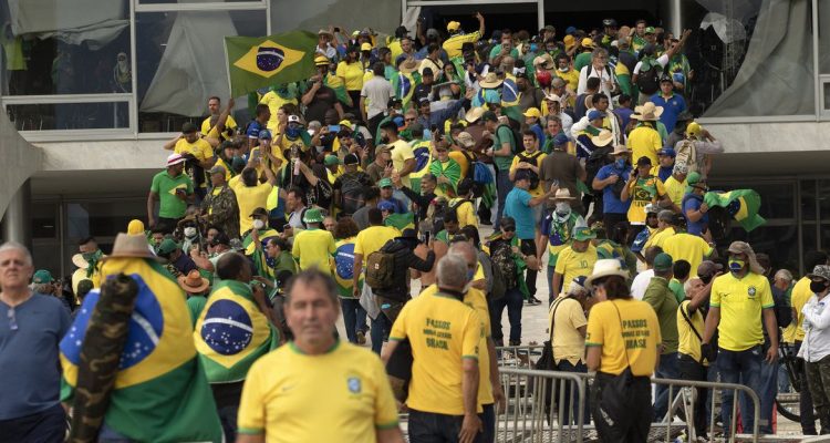 Julgamento dos Atos de ante-democráticos.