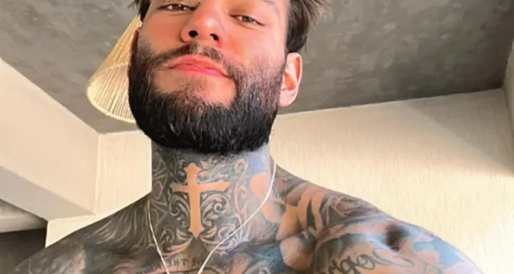 O criminoso teria se irritado com o cantor e ido cobrar satisfações em seu camarim