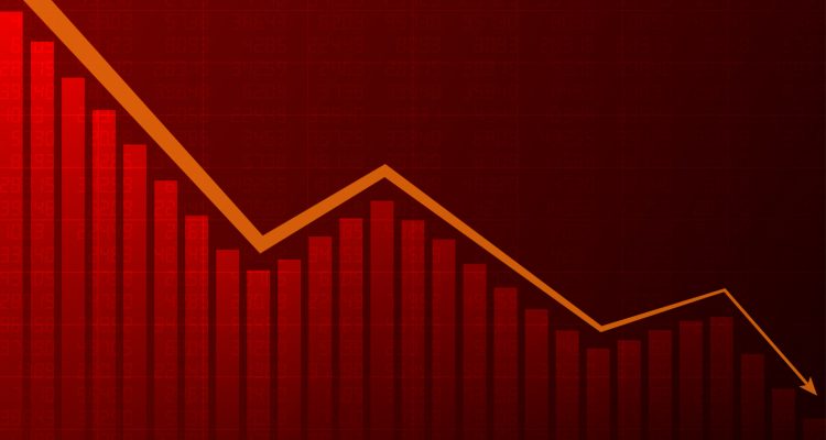 Ibovespa fecha em queda pressionado por Petrobras e Vale com baixa de commodities
